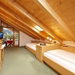 Schatten Hotel Garmisch-Partenkirchen