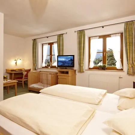 Hotel Schatten