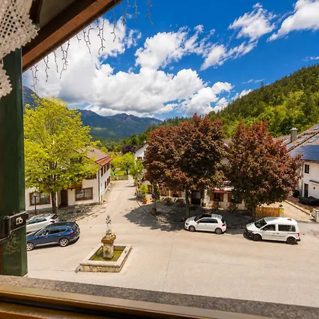 Schatten Hotel Garmisch-Partenkirchen
