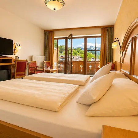Hotel Schatten 3*