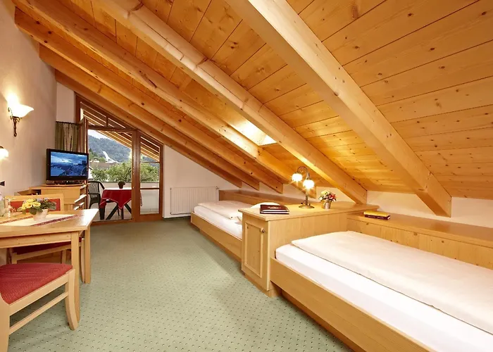Schatten Hotel Garmisch-Partenkirchen